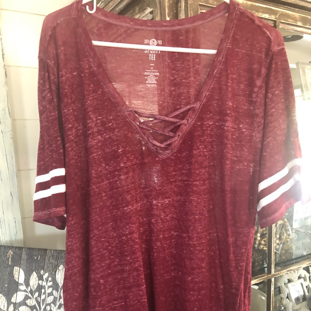 SOLD!!  SONOMA Slub Tee in a Relaxed Fit, Burgundy